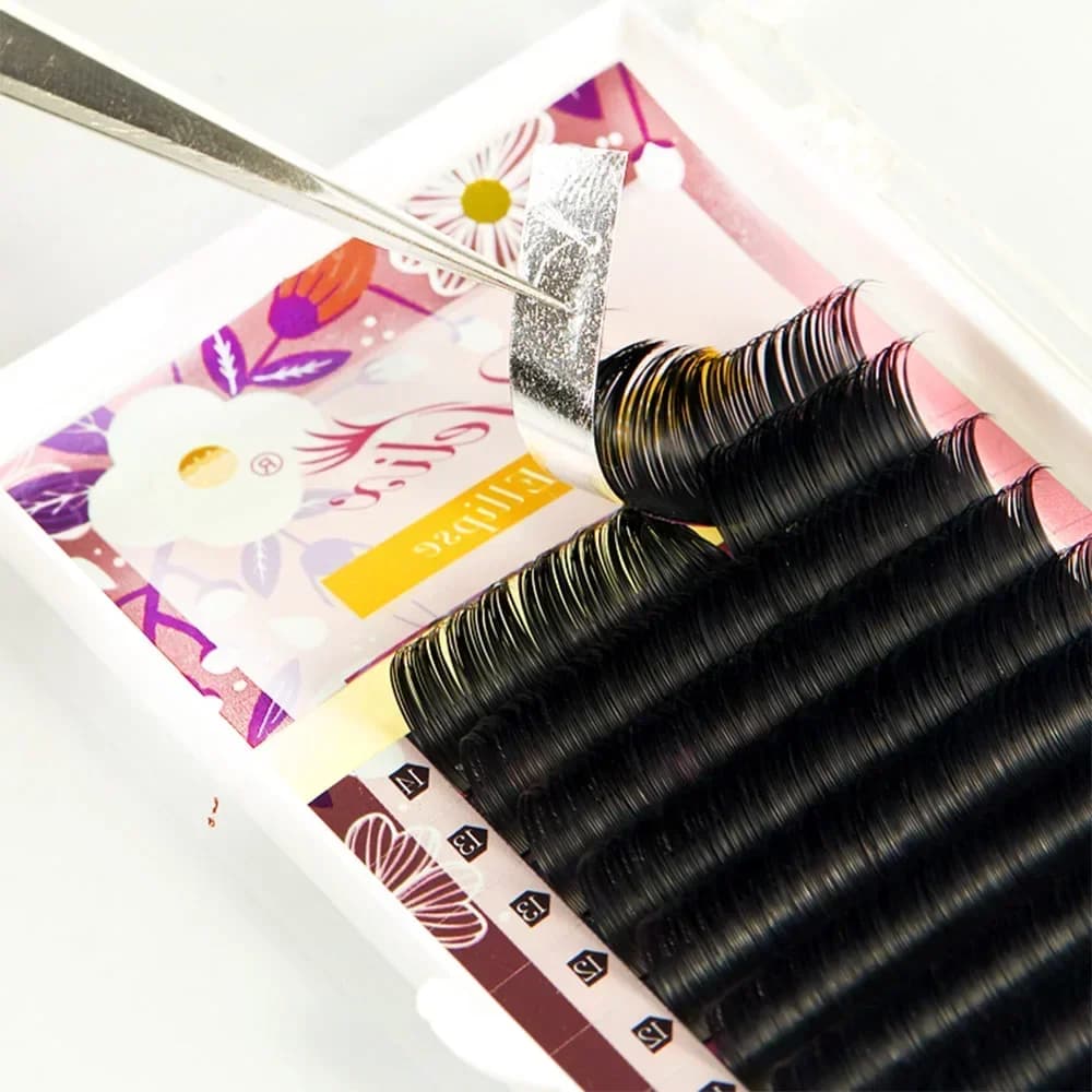 Ploché prodlužovací řasy s rozštěpeným koncem ve tvaru elipsy, 6-19 mm, 0,15-0,2 mm